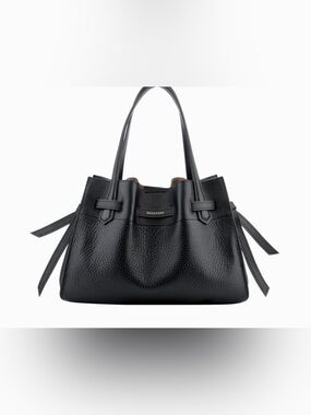 Blossom handbag from Pourchet